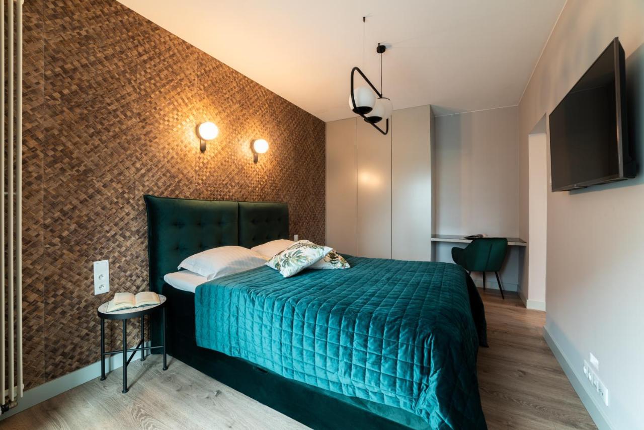 Mennica Residence Suite Apartments Varsovie Extérieur photo